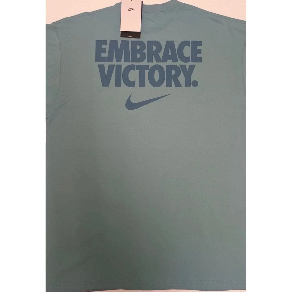 Nike Graphic T-Shirt Mens S Blue New Embrace Victory HQ2579-464 Winged Graphic